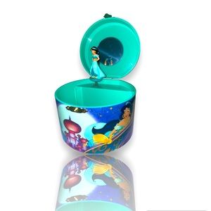 Disney vintage Aladdin Jasmine musical jewelry box 1992 plays”A Whole New world